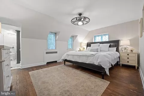 Bedroom - 533 Brookside Ave, Wayne, PA 19087 photo 2 of 4