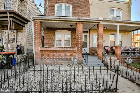 2602 W 7th St, Chester, PA 19013