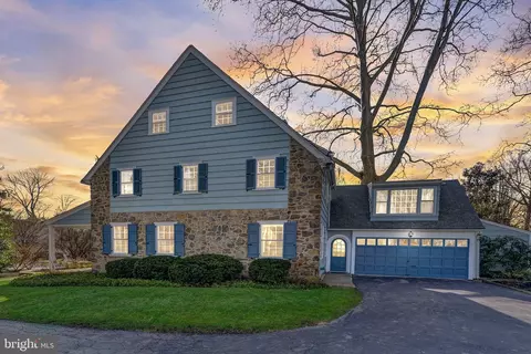 Exterior - 332 Oak Ter, Wayne, PA 19087 photo 16 of 16