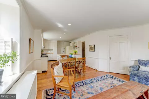 Dining - 332 Oak Ter, Wayne, PA 19087 photo 3 of 5