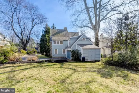 Exterior - 332 Oak Ter, Wayne, PA 19087 photo 9 of 16