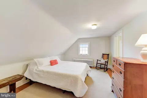 Bedroom - 332 Oak Ter, Wayne, PA 19087 photo 10 of 10