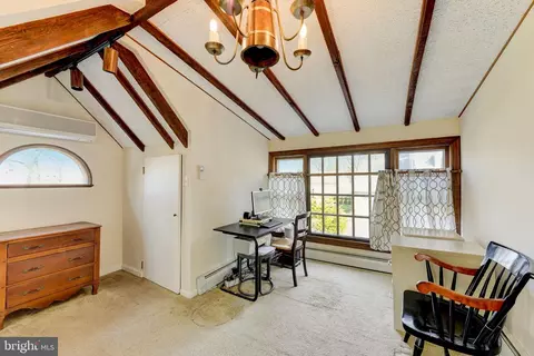 Dining - 332 Oak Ter, Wayne, PA 19087 photo 5 of 5