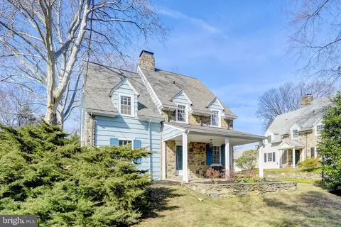 Exterior - 332 Oak Ter, Wayne, PA 19087 photo 2 of 16