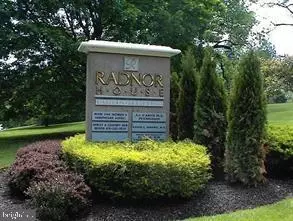 1030 E Lancaster Ave #212, Bryn Mawr, PA 19010