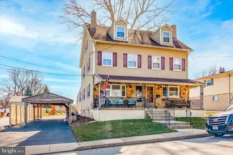 244 Prospect Ave, Clifton Heights, PA 19018