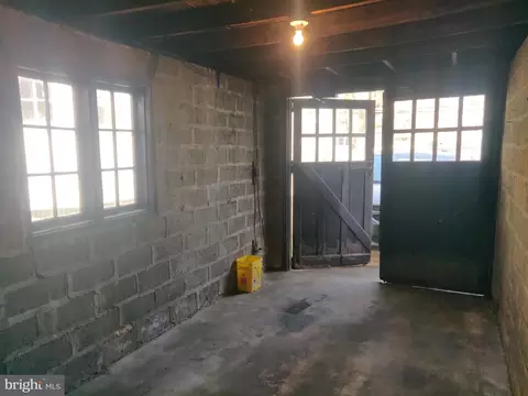 Exterior - 114 Heather Rd, Upper Darby, PA 19082 photo 7 of 7