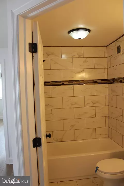 7 E 9th St, Marcus Hook, PA 19061 photo 26