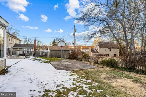 Exterior - 7 Longwood Dr, Wayne, PA 19087 photo 9 of 9