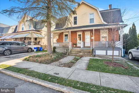 807 Aubrey Ave, Ardmore, PA 19003