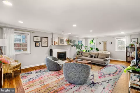 14 Willowbrook Ave, Lansdowne, PA 19050