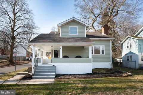6 Apple Ave, Media, PA 19063