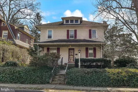 102 W Greenwood Ave, Lansdowne, PA 19050