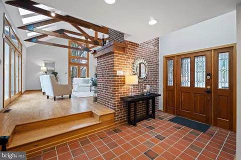 Entry Way - 734 Brooke Rd, Wayne, PA 19087 photo 1 of 6