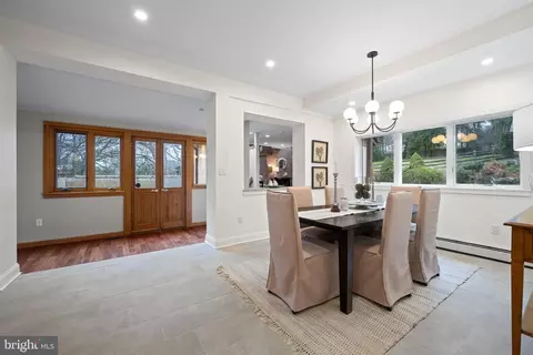 Dining - 734 Brooke Rd, Wayne, PA 19087 photo 1 of 5