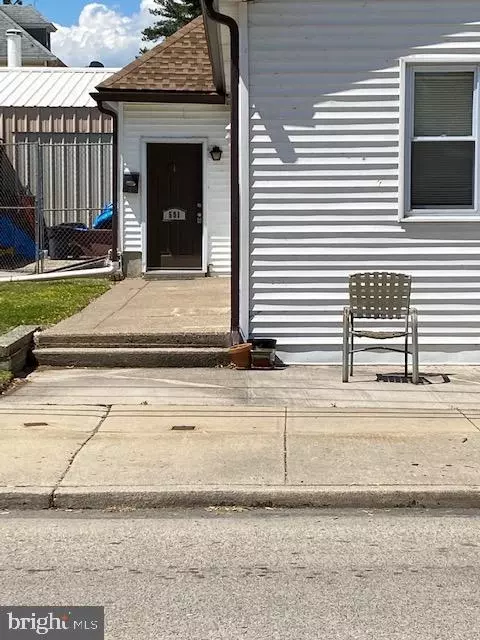 591 2nd Ave, Essington, PA 19029