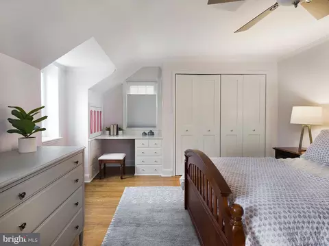 Bedroom - 524 W Beechtree Ln, Wayne, PA 19087 photo 4 of 4