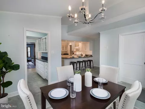 Dining - 524 W Beechtree Ln, Wayne, PA 19087 photo 4 of 4
