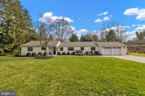 32 Rose Valley Rd, Media, PA 19063