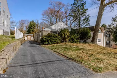 1315 Delmont Ave, Havertown, PA 19083