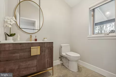 Bath - 245 Biddulph Rd, Wayne, PA 19087 photo 1 of 6