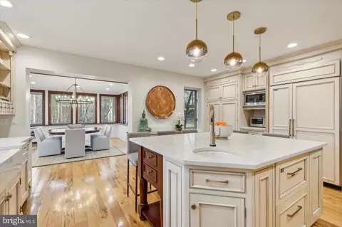 Kitchen - 245 Biddulph Rd, Wayne, PA 19087 photo 3 of 4