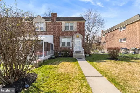 844 Taylor Dr, Folcroft, PA 19032