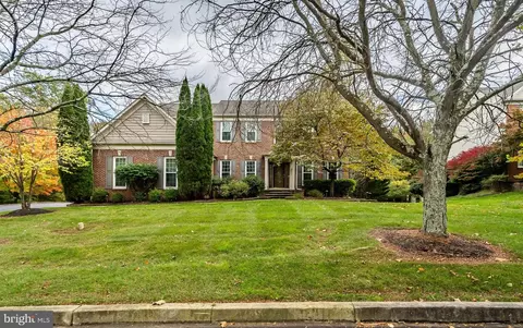 4 Robert Adams Ct, Garnet Valley, PA 19060
