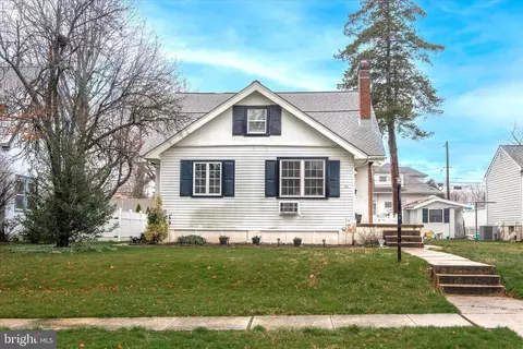 20 Ridley Ave, Aldan, PA 19018