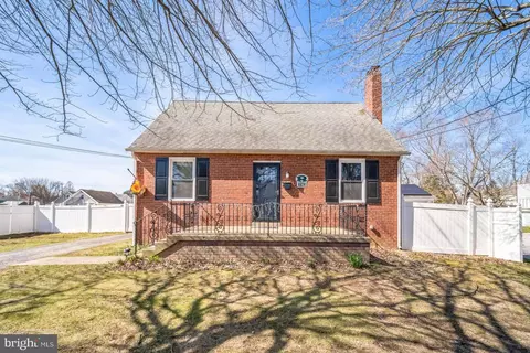 1043 Morton Ave, Folsom, PA 19033