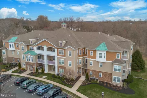 4000 Village Way #4205, Marcus Hook, PA 19061
