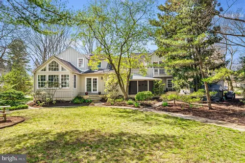 401 Vassar Ave, Swarthmore, PA 19081