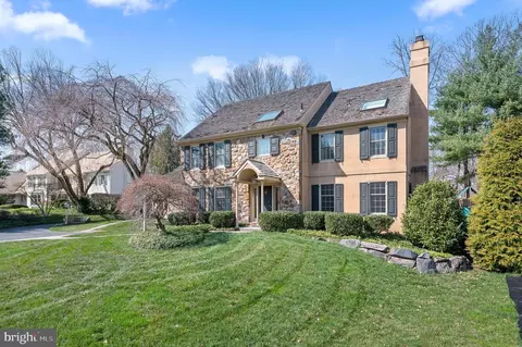 252 Ravenscliff, Wayne, PA 19087