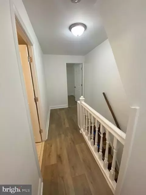 Entry Way - 3 E 9th St, Marcus Hook, PA 19061 photo 4 of 4