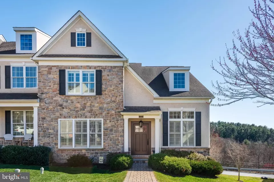 416 Ravenscliff Dr, Media, PA 19063 48 Photos Movoto