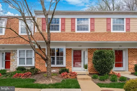 449 Saybrook Ln, Wallingford, PA 19086