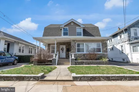 10 W Avon Rd, Brookhaven, PA 19015