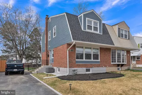 1436 Greenway Rd, Swarthmore, PA 19081