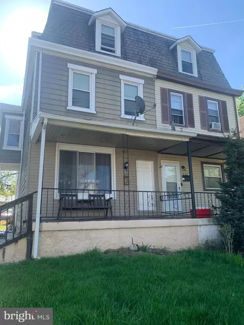 207 S 4th St, Darby, PA 19023