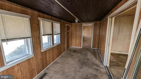 815 Pleasant Ave, Marcus Hook, PA 19061 photo 13