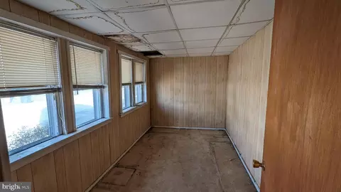 815 Pleasant Ave, Marcus Hook, PA 19061 photo 14