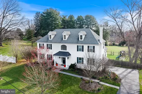 3402 Lewis Rd, Newtown Square, PA 19073