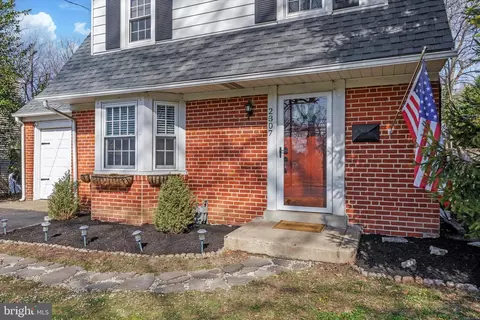 Exterior - 2307 Franklin Ave, Secane, PA 19018 photo 3 of 6