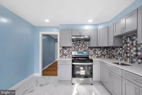 205 Glendale Rd, Upper Darby, PA 19082 photo 10