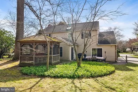 229 E Beechtree Ln, Wayne, PA 19087 photo 5