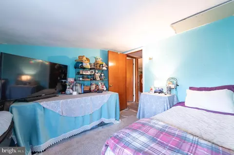 Bedroom - 30 Johnson Ave, Marcus Hook, PA 19061 photo 2 of 7