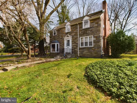 110 W Greenwood Ave, Lansdowne, PA 19050