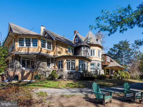 42 Windermere Ave, Lansdowne, PA 19050