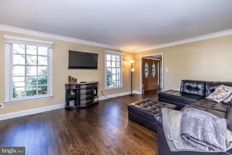 688 W Rolling Rd, Springfield, PA 19064 photo 13