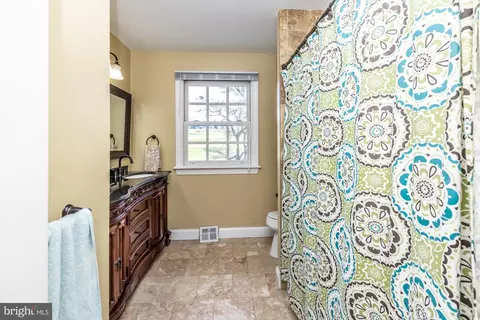 688 W Rolling Rd, Springfield, PA 19064 photo 27